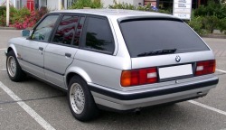 Авточасти за BMW 3 Ser (E30) комби от 1987 до 1994
