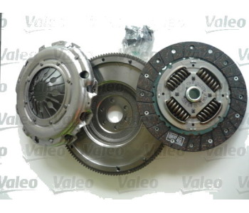 Комплект съединител VALEO 835153 за SKODA OCTAVIA II (1Z5) комби от 2004 до 2013