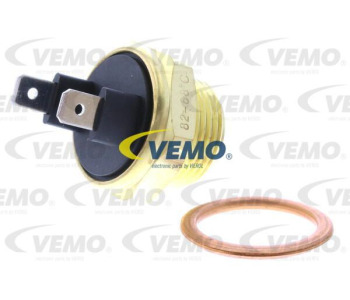 Корпус на термостат VEMO V15-99-2074 за VOLKSWAGEN PASSAT B7 (365) комби от 2010 до 2014